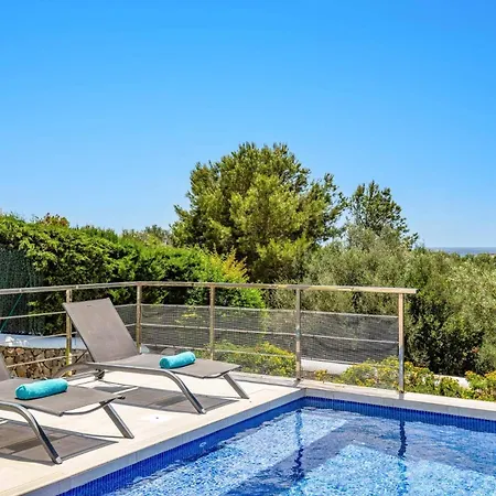 Villa Paradise Son Bou By *